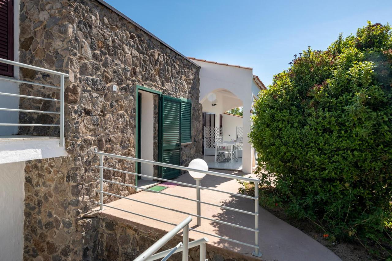Appartamenti Su Nenneri Bari Sardo Esterno foto